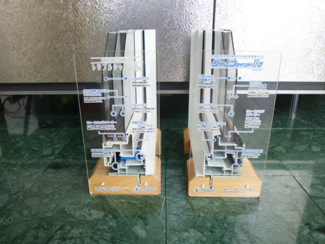 エクセルシャノン　サッシカットサンプル-2