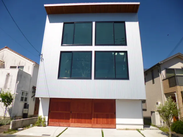 外観、ガレージ【アシママ】