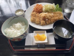 おろしカツ定食