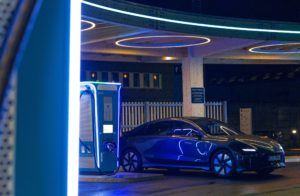 EV車充電イメージ