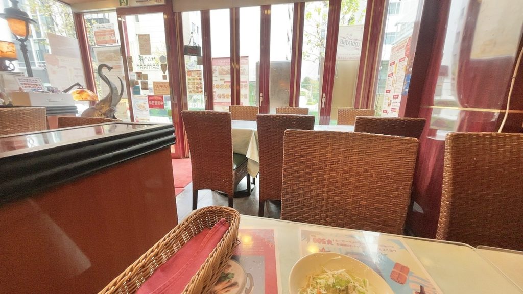 サムラート店内